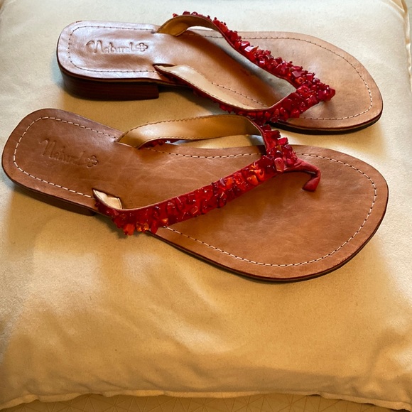 Leather flip flop sandals with hand beaded details - Picture 1 of 5